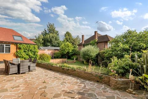 7 bedroom detached house for sale, Hendon Avenue,  Finchley,  N3