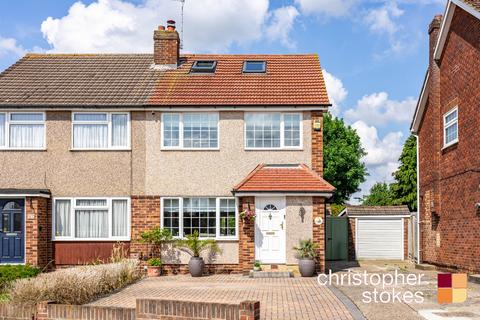24 Willow Close, Cheshunt, Waltham Cross, EN7 6RY
