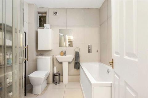12a Campbell Road, London, E3 4DT