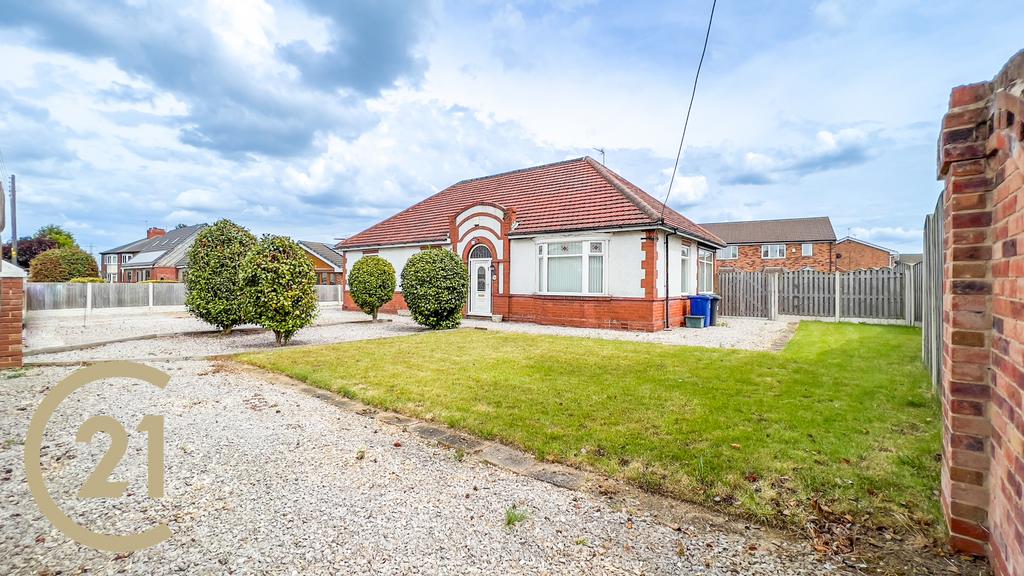 Cow House Lane, Armthorpe DN3 4 bed bungalow for sale £379,950