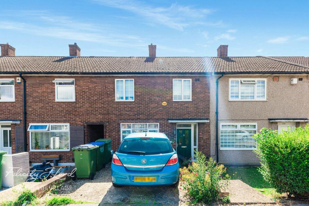 Dursley Road, LONDON, SE3 2 bed terraced house £450,000