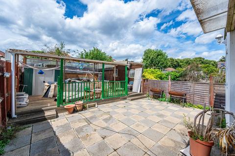 63 Khama Road, London, SW17 0EN