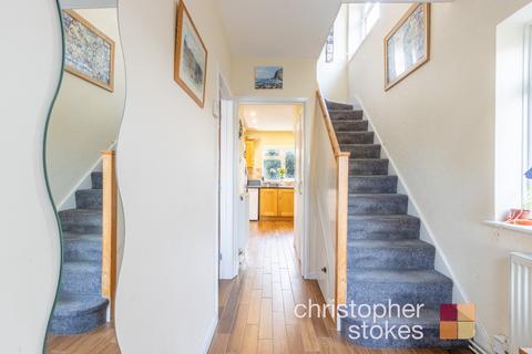 28 Cillocks Close, Hoddesdon, EN11 8QT