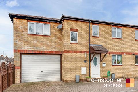 3 bedroom semi-detached house for sale, Nazeingbury Close, Nazeing, EN9