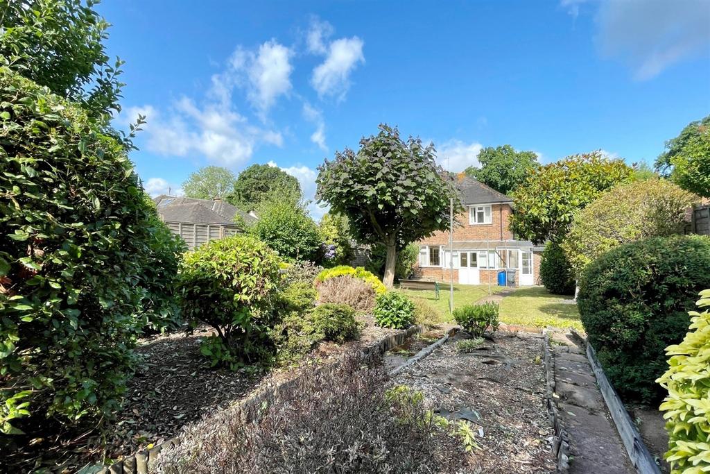 Chandlers Ford 3 bed detached house for sale £585,000