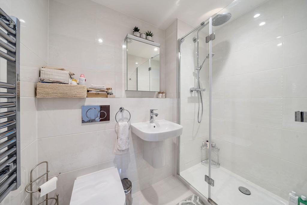 Ensuite Shower Room