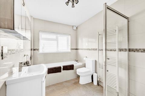 11 Joan Crescent, London, SE9 5RR