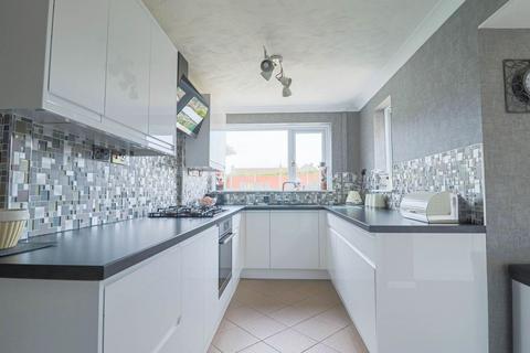 21 Willow Gardens, St Georges, Weston-super-mare, BS22 7XD