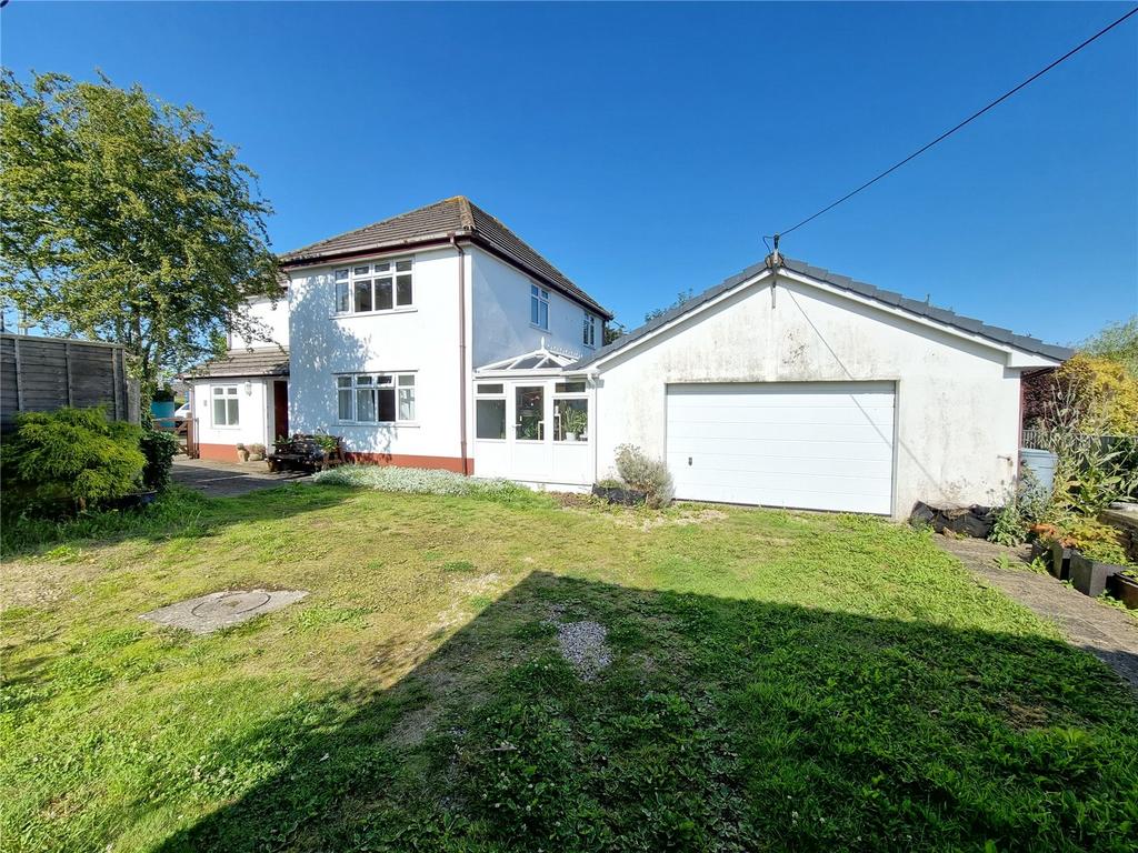 Torrington, Devon 4 bed detached house for sale £375,000