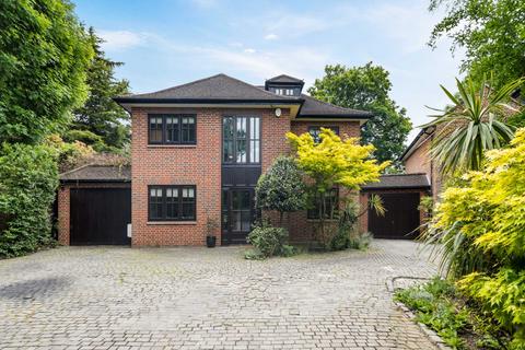 5 bedroom detached house for sale, Oaks Pavilion Mews, Oaks Avenue, SE19