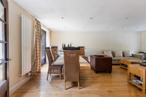 5 bedroom detached house for sale, Oaks Pavilion Mews, Oaks Avenue, SE19