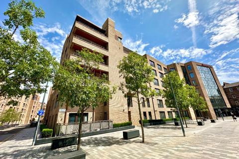 2 bedroom flat to rent, Melvin Walk, Fountainbridge, Edinburgh, EH3