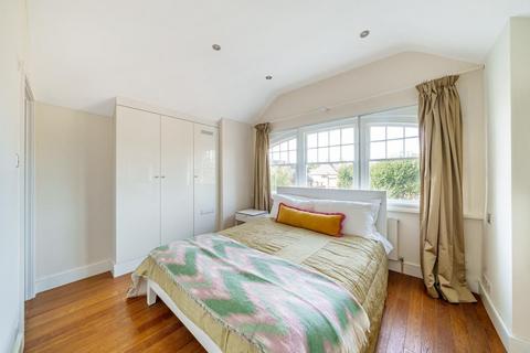 3 bedroom flat for sale - Church Crescent, Muswell Hill