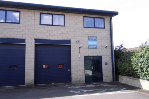 Industrial unit to rent, Global Business Park, Cirencester GL7