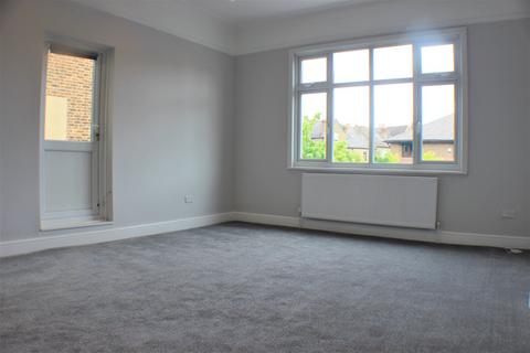 2 bedroom maisonette to rent, Forest Hill Road, East Dulwich