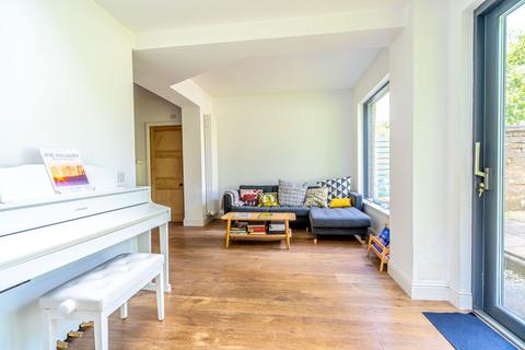3 bedroom villa for sale - 56 Relugas Road, Grange, Edinburgh, EH9 2LZ