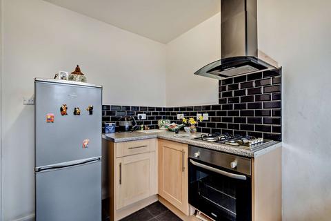 23 Rushdene Road, Pinner, HA5 1SW