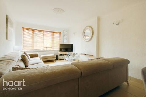 50 Harpenden Drive, Dunscroft, Doncaster, DN7 4HF