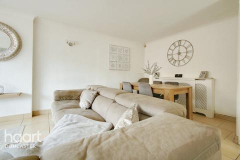 50 Harpenden Drive, Dunscroft, Doncaster, DN7 4HF