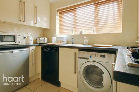 50 Harpenden Drive, Dunscroft, Doncaster, DN7 4HF