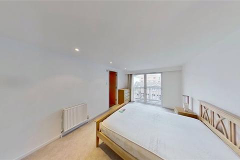 2 bedroom flat to rent, High Street, Glasgow, G1