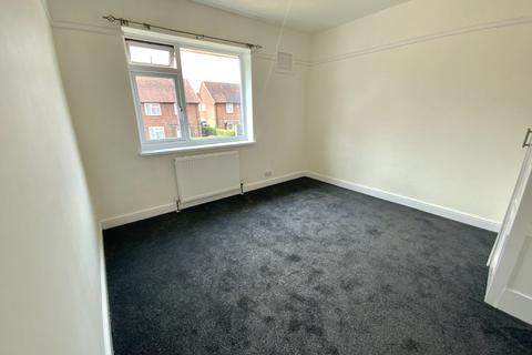 22 Bretts Mead, Luton, LU1 5NG
