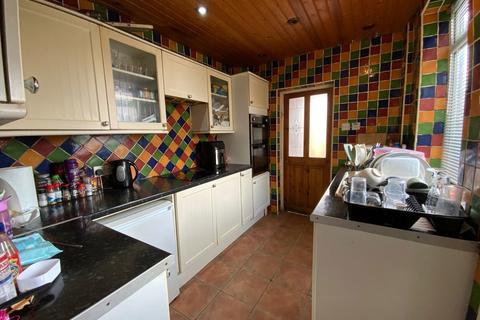 2 bedroom end of terrace house for sale, Mount Pleasant, Hyde