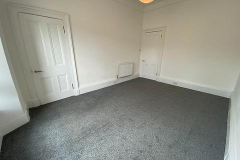 2 bedroom flat to rent, Brougham Place, Meadows, Edinburgh, EH3