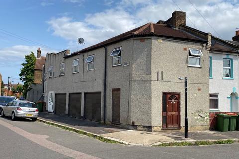 C, 9 - 11 Adine Road, London, E13 8LL