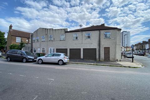 C, 9 - 11 Adine Road, London, E13 8LL