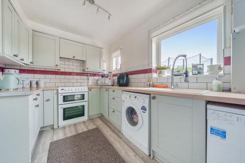13 Fox Close, Bampton, OX18 2NH