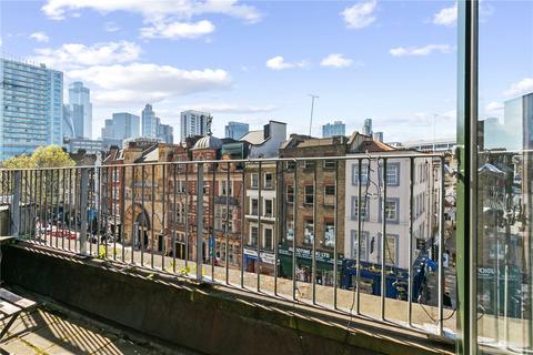 undefined, Whitechapel High Street, London, E1
