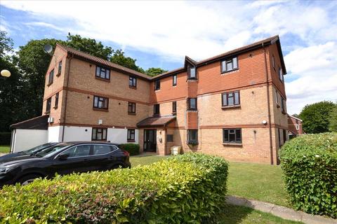 25 Pearce Manor, Chelmsford, CM2 9XH