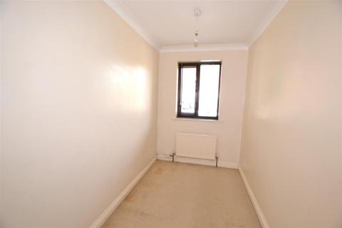 25 Pearce Manor, Chelmsford, CM2 9XH