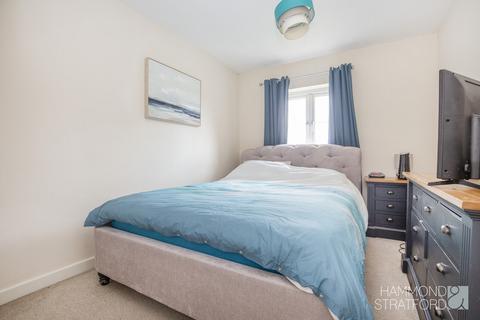 22 Carpenter Close, Wymondham, NR18 0WG