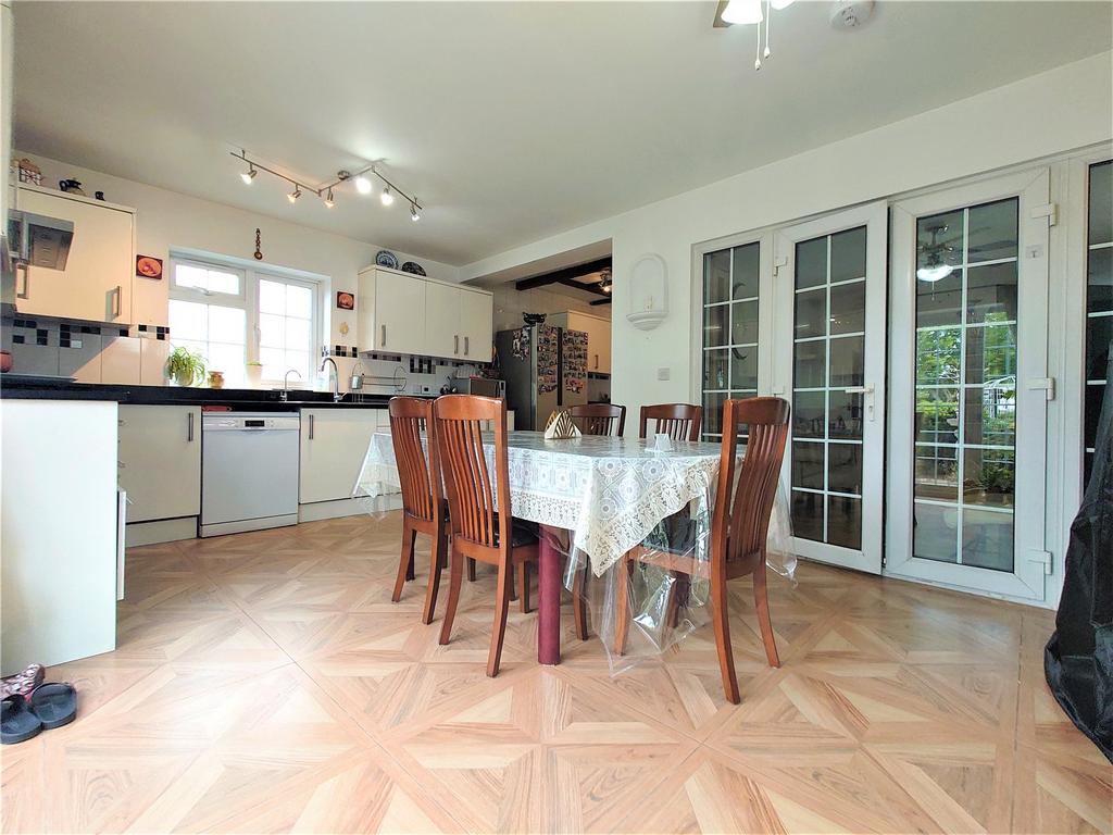 Dining Room/Kitchen