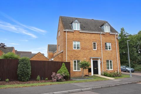 15 Bashkir Road, Westbury, BA13 3GY