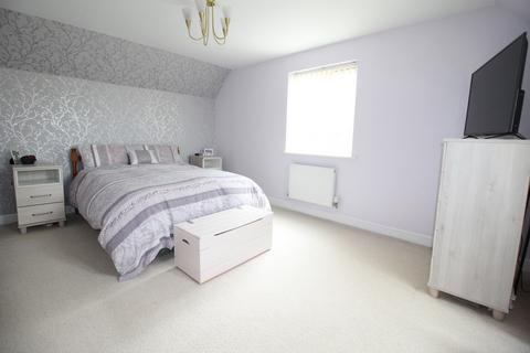 15 Bashkir Road, Westbury, BA13 3GY