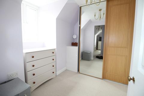 15 Bashkir Road, Westbury, BA13 3GY