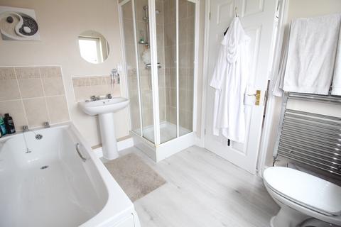 15 Bashkir Road, Westbury, BA13 3GY