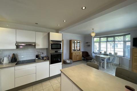 6 Exton Road, Bournemouth, BH6 5QF