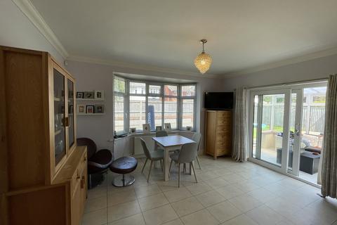 6 Exton Road, Bournemouth, BH6 5QF