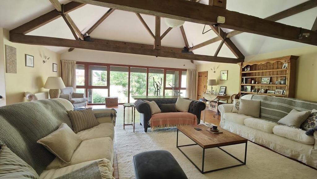 Downyard, Compton Pauncefoot, Somerset, BA22 3 bed house for sale £