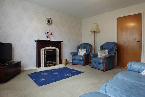 42 Hamble, Belgrave, Tamworth, B77 2JE