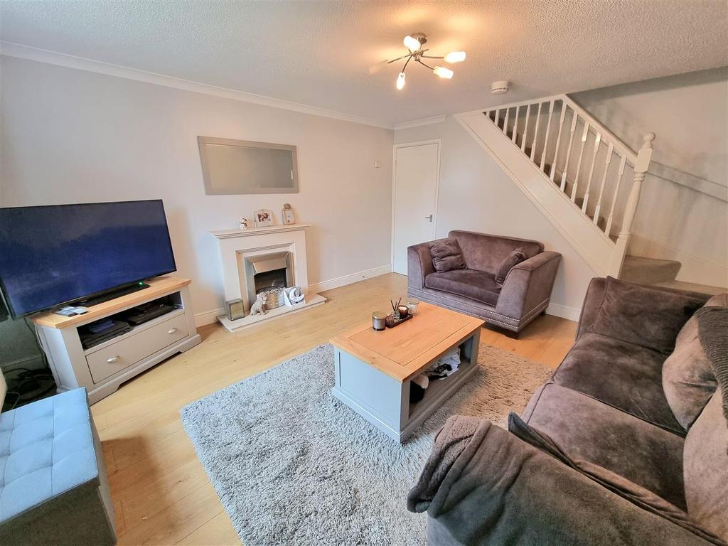 Bryn Heulog, Waunceirch, Neath 2 bed semidetached house for sale £160,000