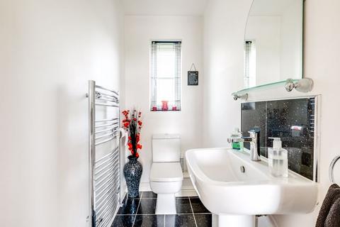 33 Two Trees Close, Hopwas, Tamworth, B78 3BG