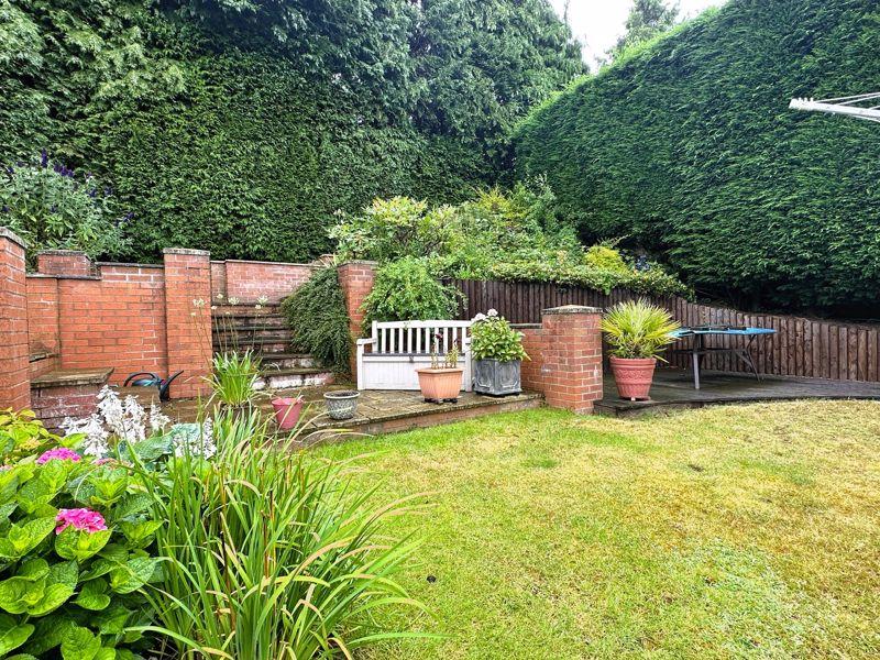 Strawberry Close, Oldbury 4 bed detached house for sale £340,000