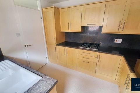 12 Bempton Grove, Birstall, Batley, WF17 9QZ