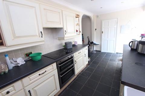 undefined, Llangernyw, Abergele