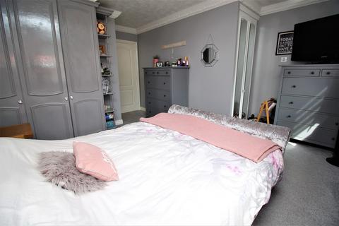 3 Cedar Close, Swinton, Mexborough, S64 8GB
